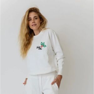 Leallo cotton terry kiss me mistletoe embroidered Dune sweatshirt